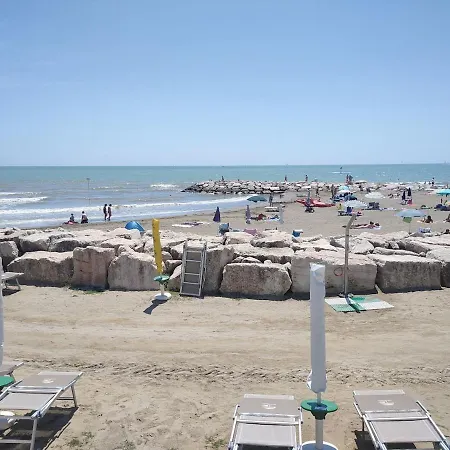 Piccolo Petronia 1911 Apartment Caorle