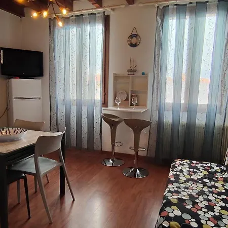 Piccolo Petronia 1911 Apartment Caorle