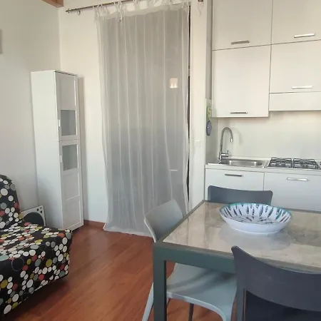 Apartment Piccolo Petronia 1911 *
